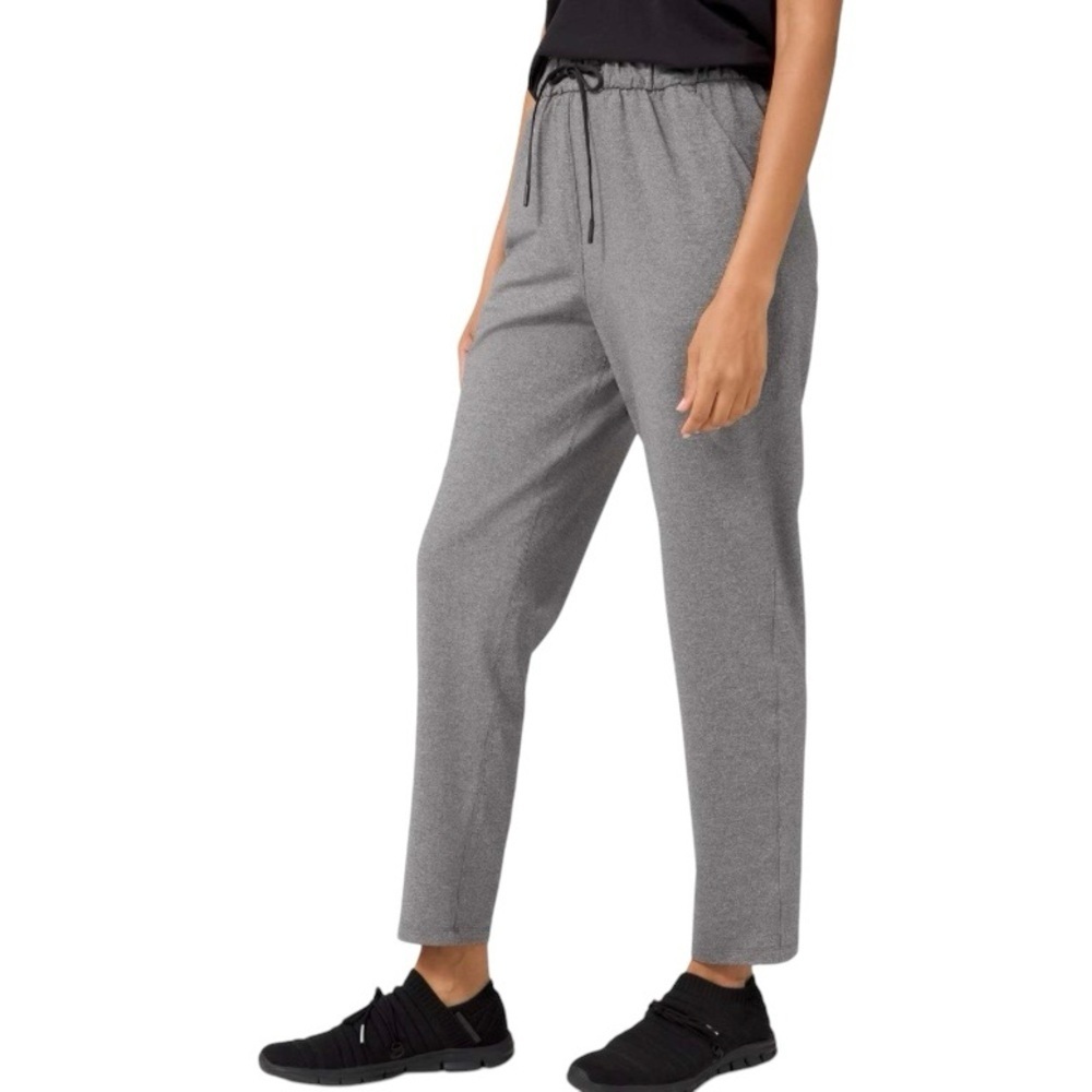 LULULEMON Keep Moving 7/8 Pant,‎ Color Heathered Black, Size 4